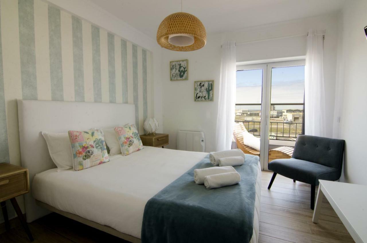 Sea La Vie Beach House - Peniche Luaran gambar